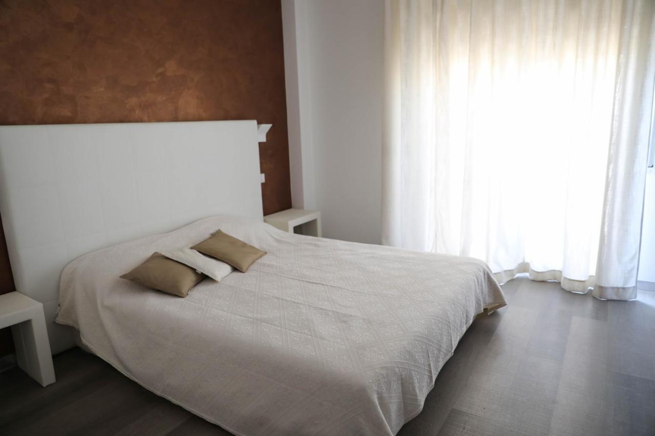 Interno 11 City View With Kitchen - 70 Mq 바리 외부 사진